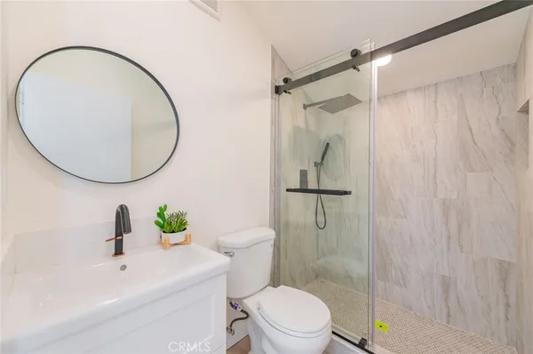 $2,750,000 | 920 West Balboa Boulevard, Newport Beach, CA 92661