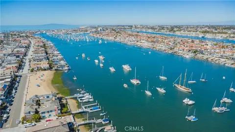 $2,950,000 | 920 West Balboa Boulevard, Newport Beach, CA 92661