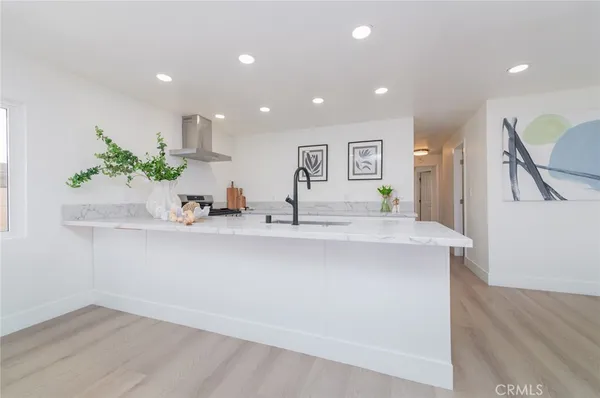 $2,750,000 | 920 West Balboa Boulevard, Newport Beach, CA 92661