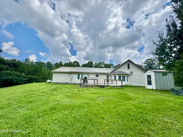 $205,000 | 1104 Highway 513, Enterprise, MS 39330