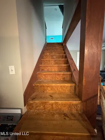 $205,000 | 1104 Highway 513, Enterprise, MS 39330