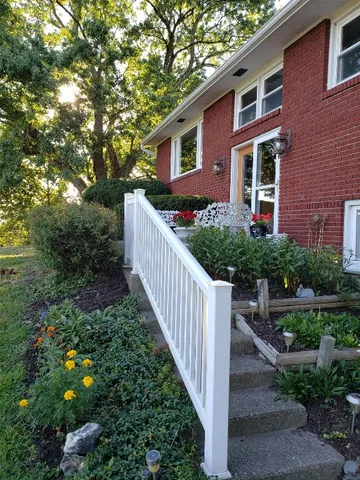 $290,000 | 527 Strong Road, Owego, NY 13827