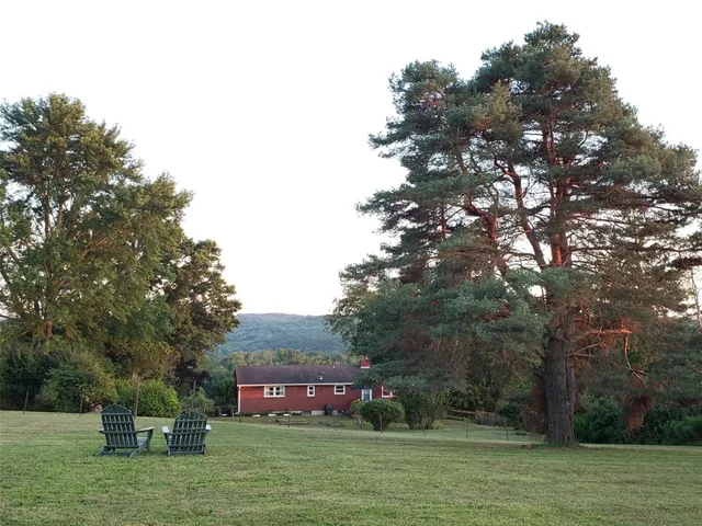 $290,000 | 527 Strong Road, Owego, NY 13827