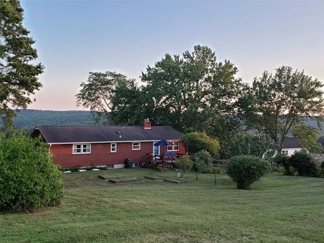 $290,000 | 527 Strong Road, Owego, NY 13827