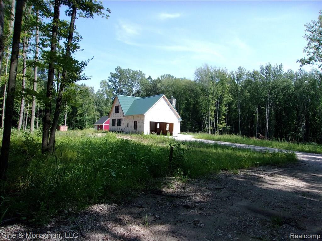 6123 High Road Algonac, MI 48001 - Photo 4 of 37