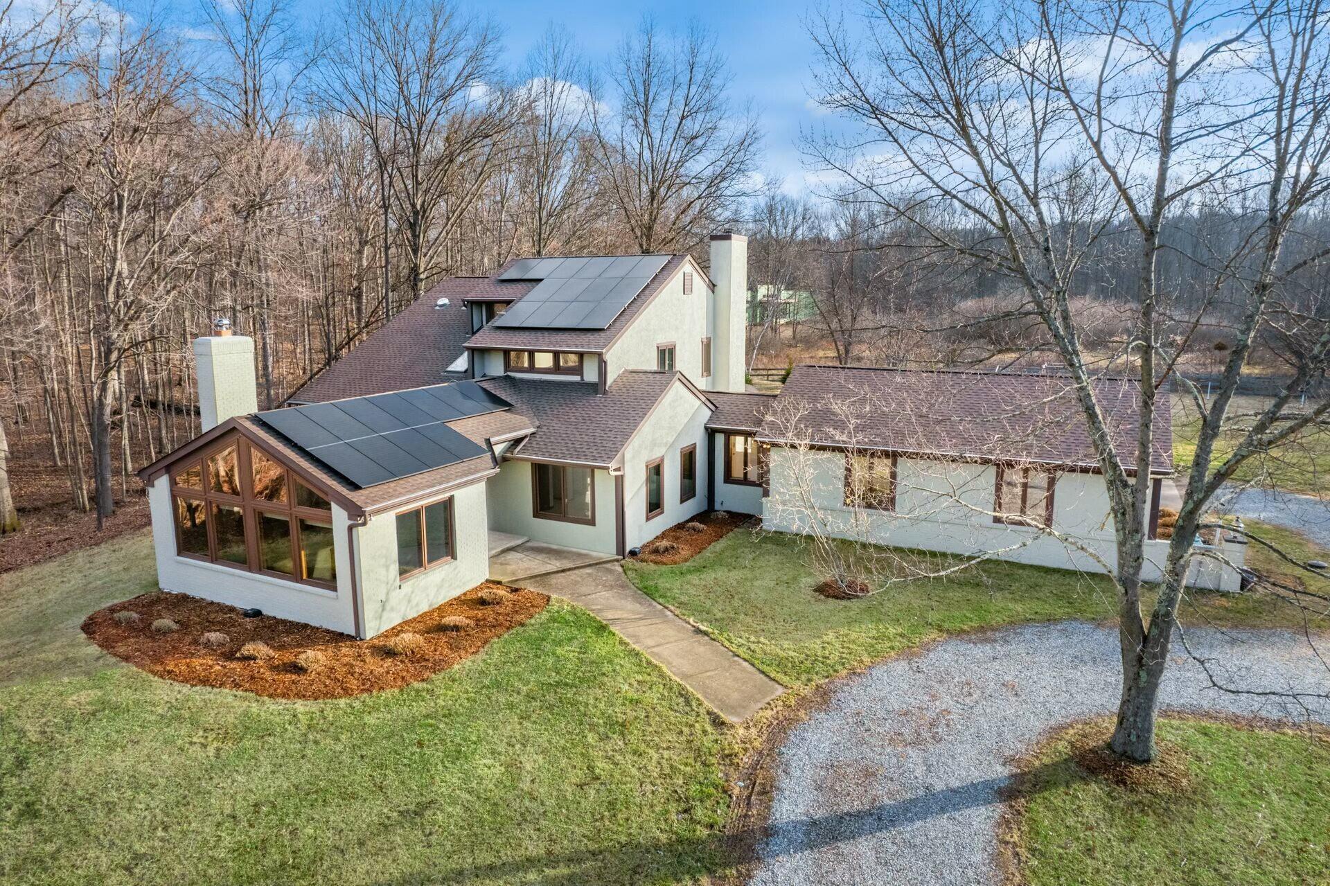5485 Red Bank Road Galena, OH 43021 - Photo 6 of 113 Beautiful updated home