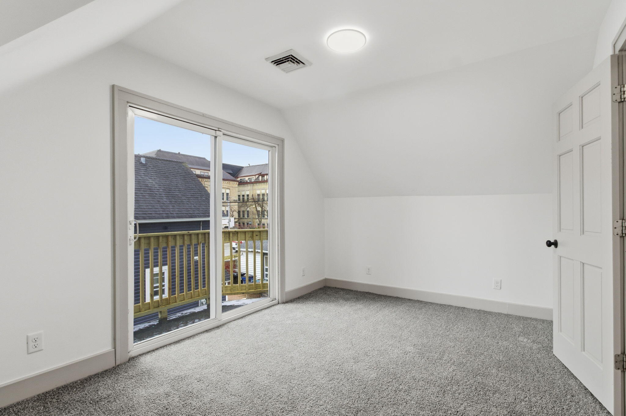 1206 Carlisle Avenue Racine, WI 53404 - Photo 24 of 34 29-web-or-mls-IMG_8306