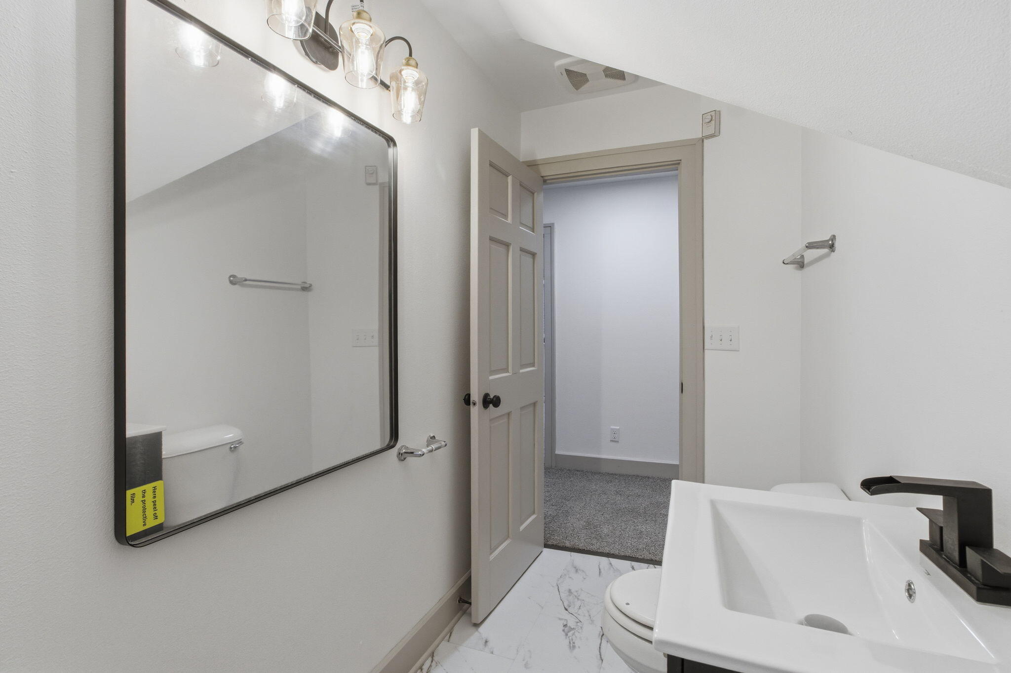 1206 Carlisle Avenue Racine, WI 53404 - Photo 26 of 34 31-web-or-mls-IMG_8312