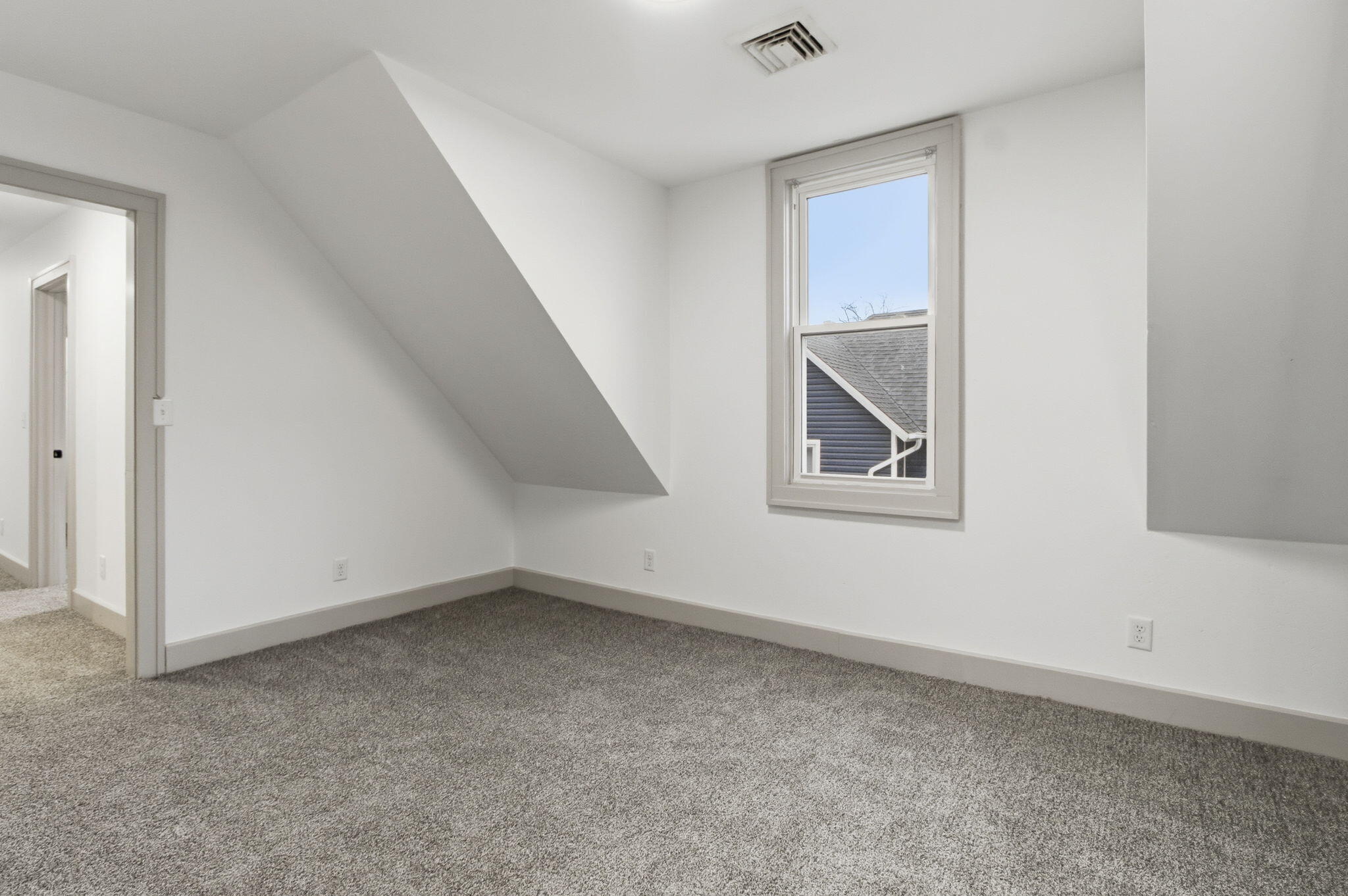 1206 Carlisle Avenue Racine, WI 53404 - Photo 28 of 34 33-web-or-mls-IMG_8318