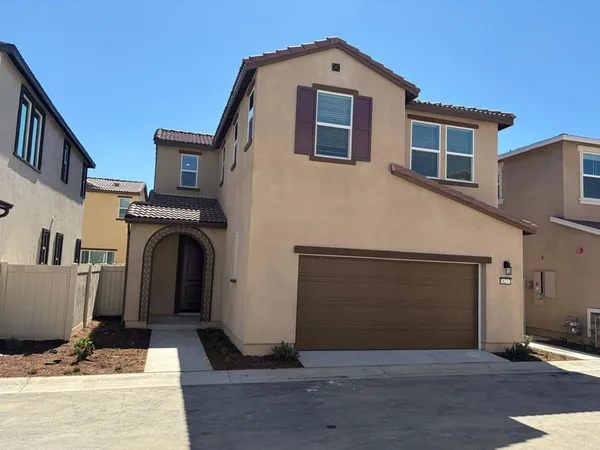 $3,205 | 28277 Via Garnicia, Temecula, CA 92591
