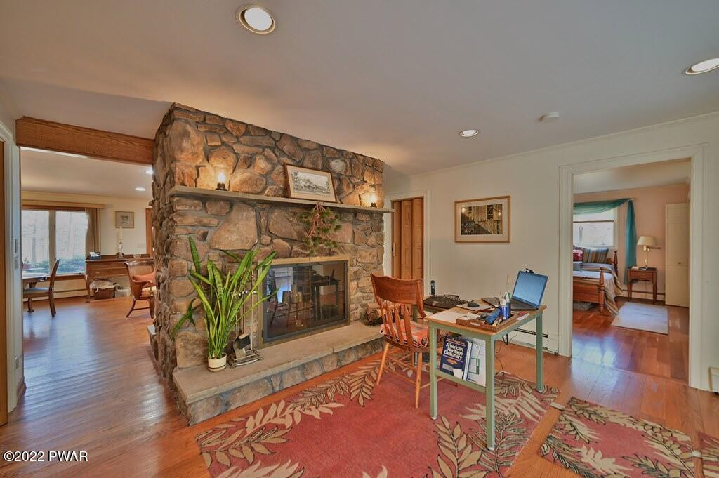 537 Torrey Road Honesdale, PA 18431 - Photo 30 of 79 Family Room
