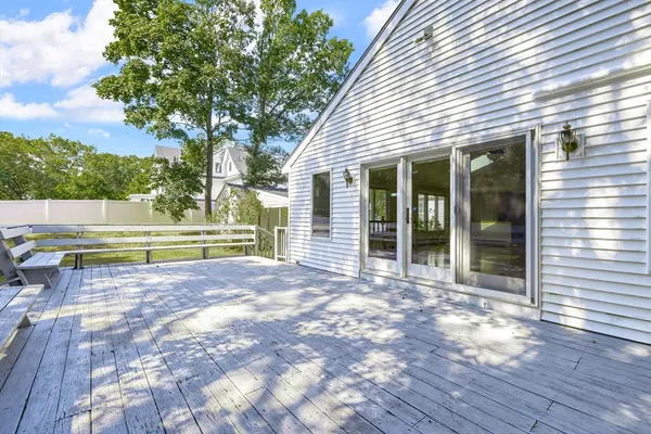 $1,650,000 | 48 Taylor Street, Needham, MA 02494