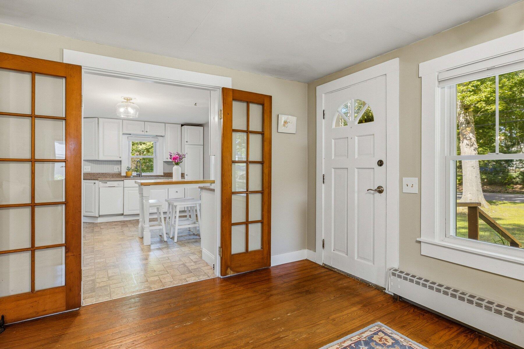 136 Martin Road Kittery, ME 03904 - Photo 13 of 39 049_seacoastrephoto-148_770