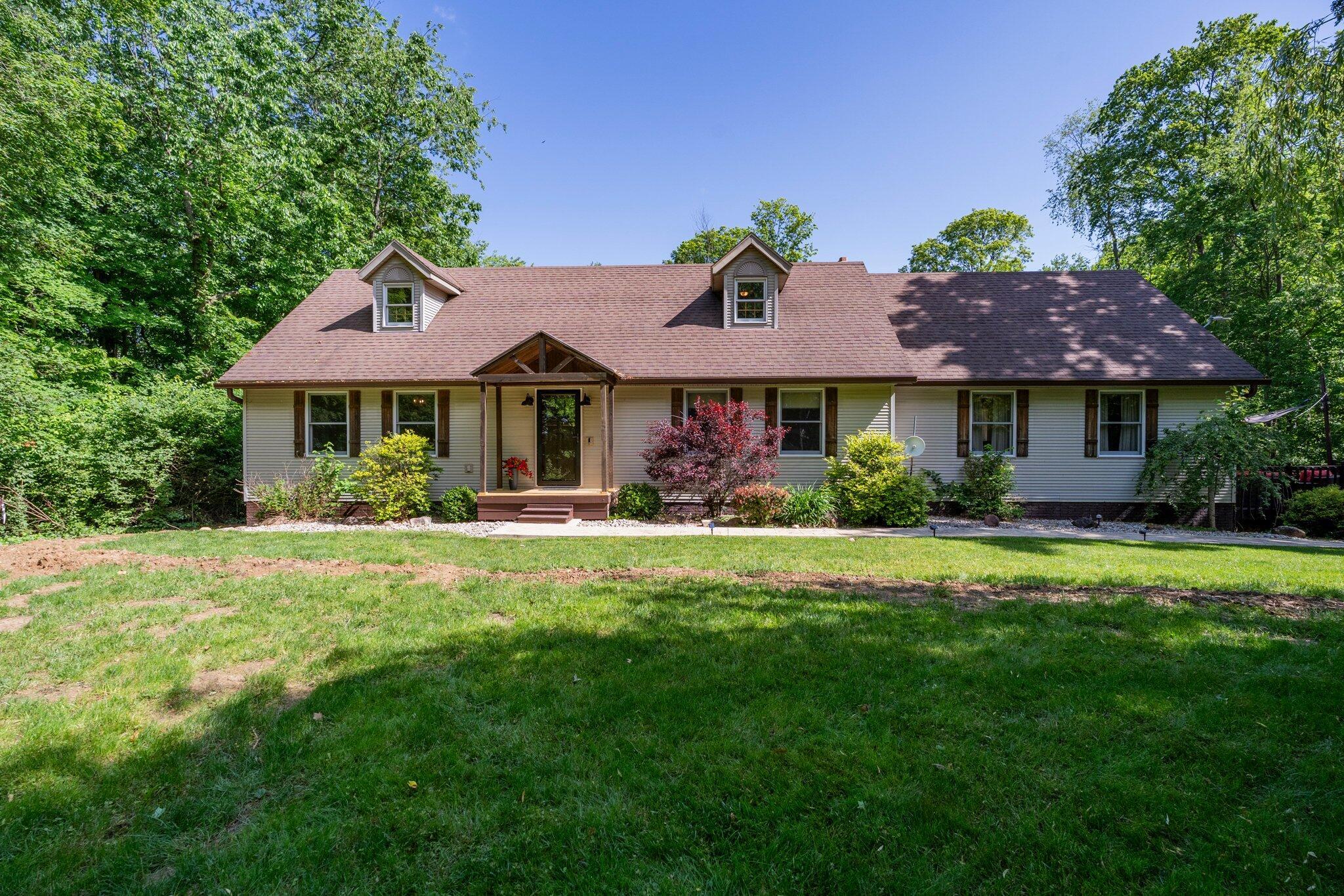 711 Ghormley Rd SE