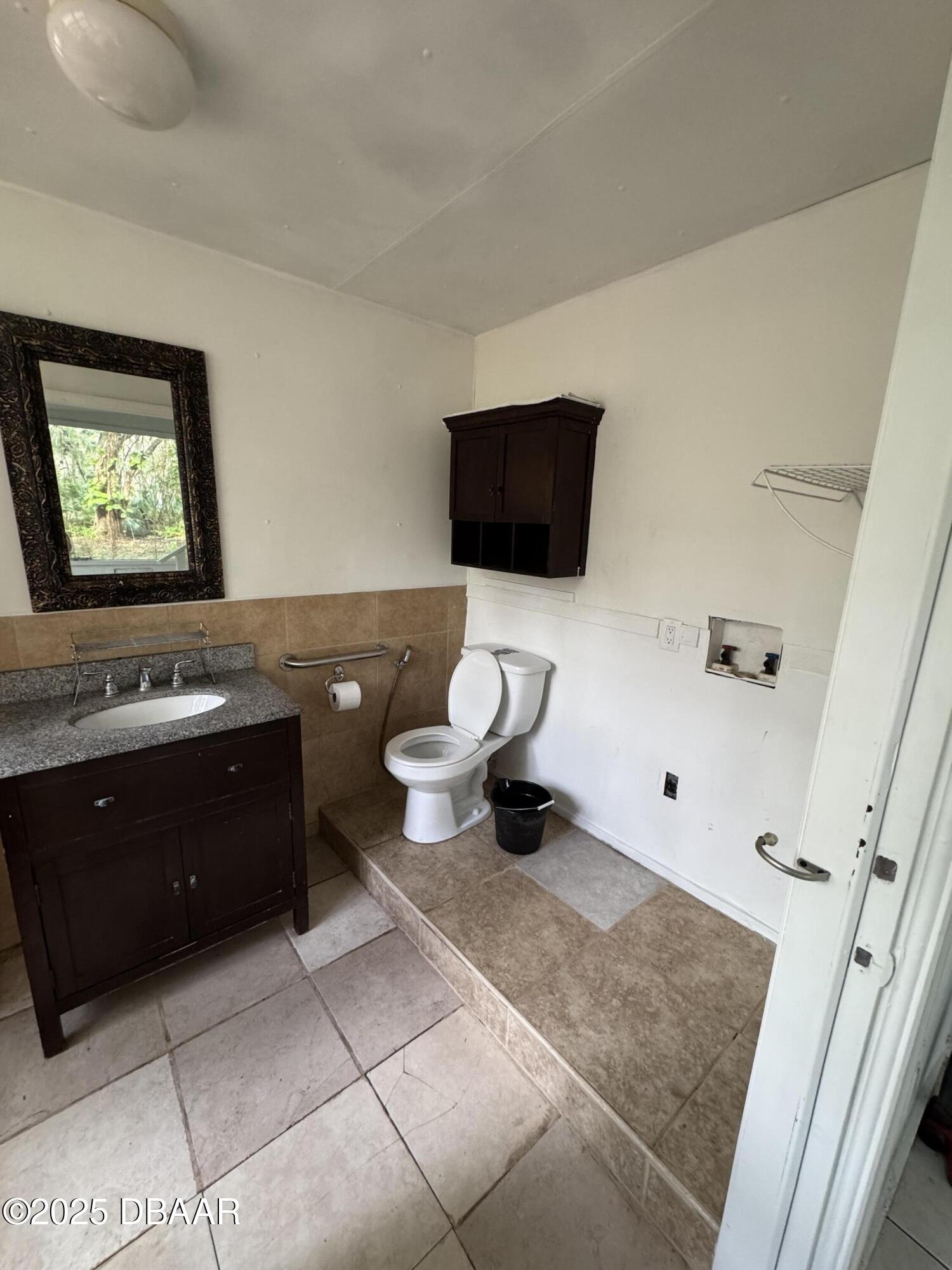 4311 Beacon Light Road Edgewater, FL 32141 - Photo 11 of 21 IMG_8021