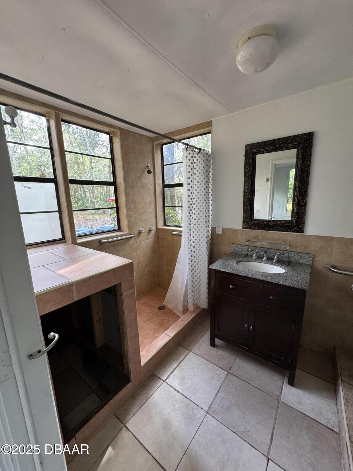 4311 Beacon Light Road Edgewater, FL 32141 - Photo 10 of 21 IMG_8020