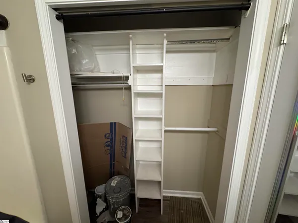 $87,500 | 125 Maple Street, Unit 101, Pendleton, SC 29670