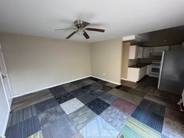 $87,500 | 125 Maple Street, Unit 101, Pendleton, SC 29670