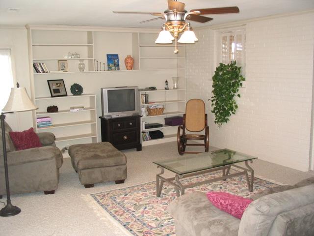 2505 Montvale Road Southwest Roanoke, VA 24015 - Photo 13 of 19 Master Bedroom/ Family Room 2