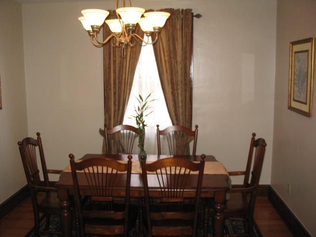 2505 Montvale Road Southwest Roanoke, VA 24015 - Photo 7 of 19 Dining 2
