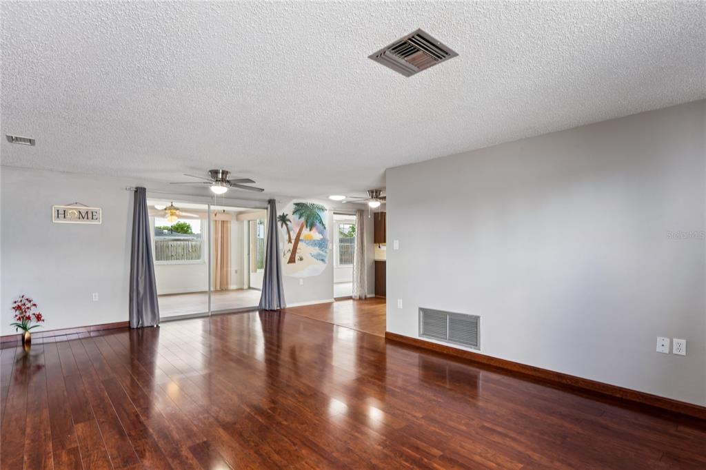 7234 Lincoln Park Lane Port Richey, FL 34668 - Photo 10 of 54