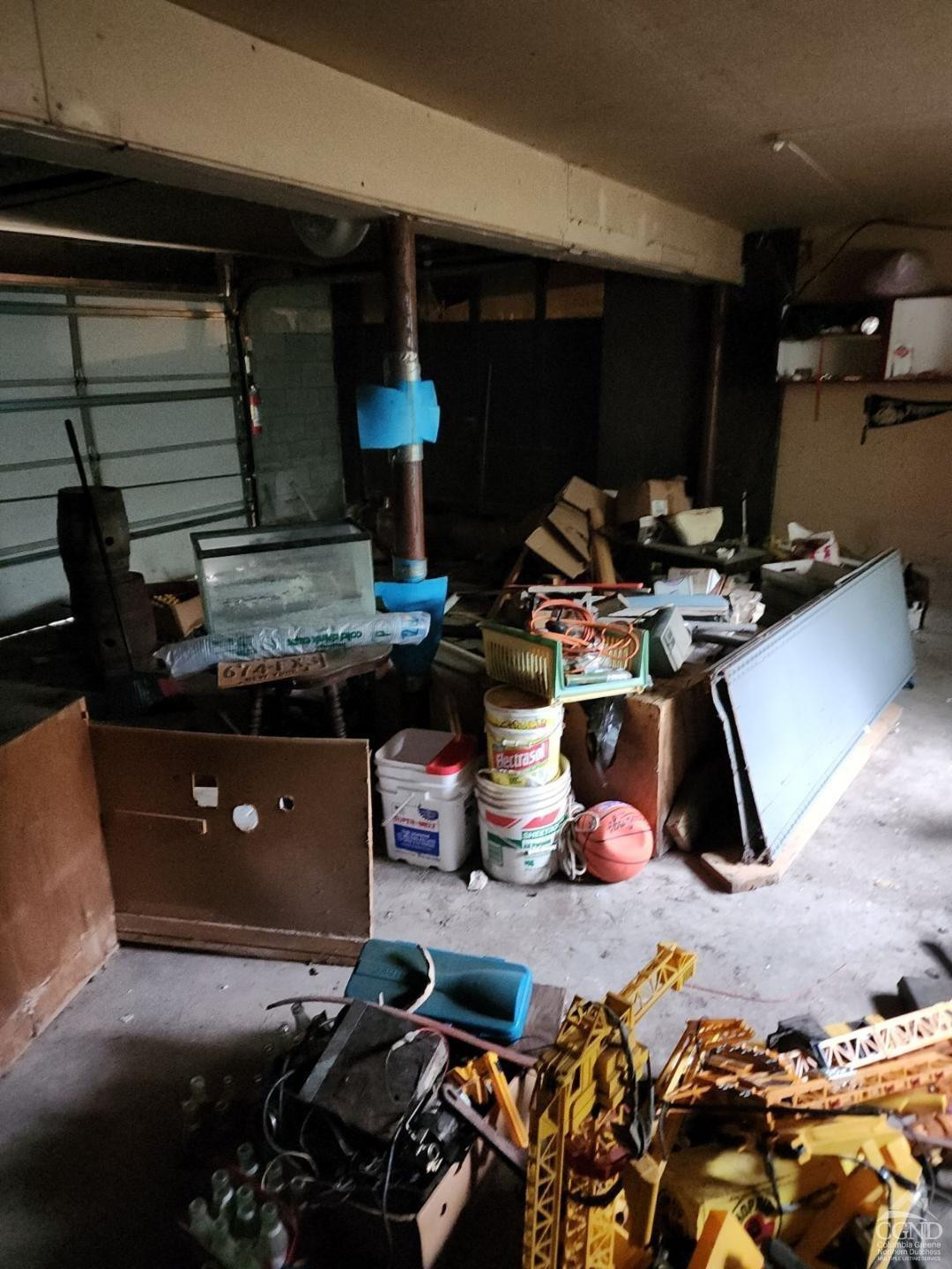 10 Elizabeth Drive Plattekill, NY 12589 - Photo 6 of 11 a kitchen with a refrigerator and a stove