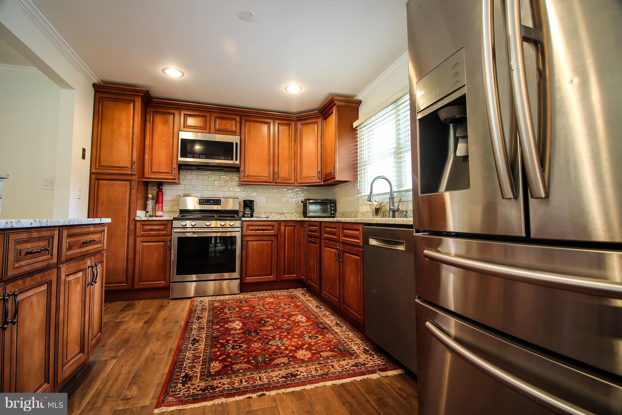 6017 Sumner Road Alexandria, VA 22310 - Photo 8 of 27 Kitchen