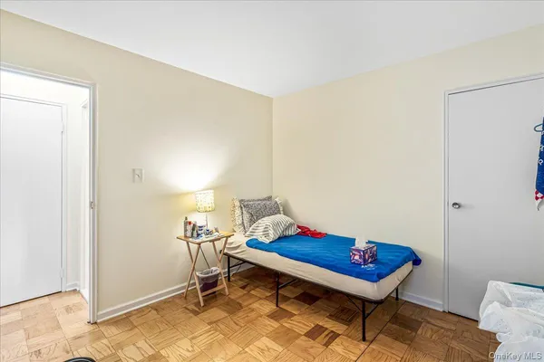 $320,000 | 142-15 Franklin Avenue, Unit 3A | Flushing