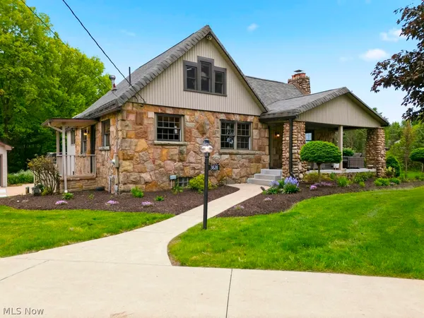$349,000 | 3828 Ravenna Avenue, Louisville, OH 44641