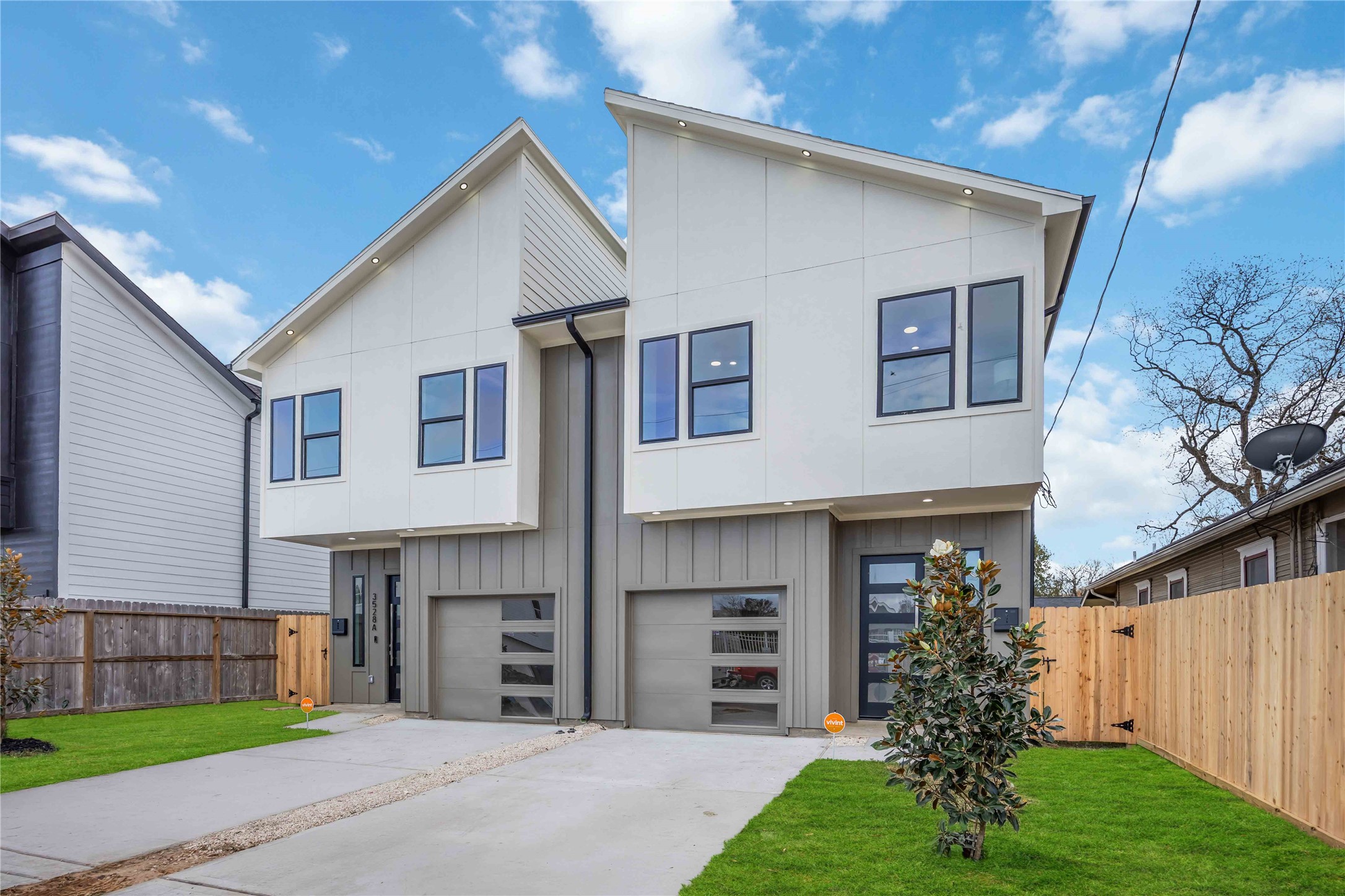 3528 Amos Street Houston, TX 77021 - Photo 2 of 30 a front view of a house with a garden and plants