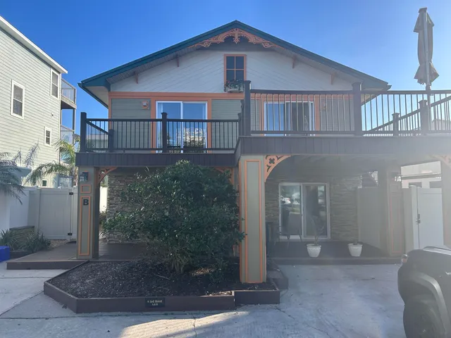 $2,800 | 9 3rd Street, Unit DOWN, St. Augustine, FL 32080