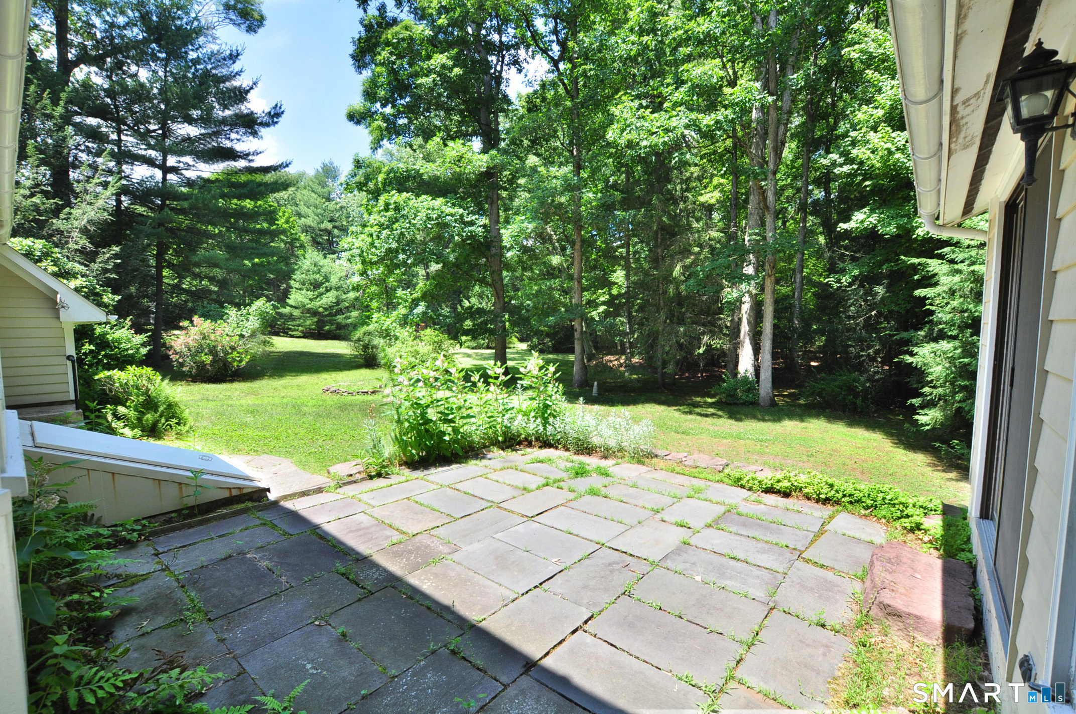 220 Arch Road Avon, CT 06001 - Photo 30 of 32