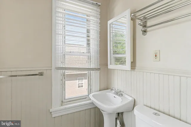 $1,695 | 128 South 18th Street, Camp Hill, PA 17011