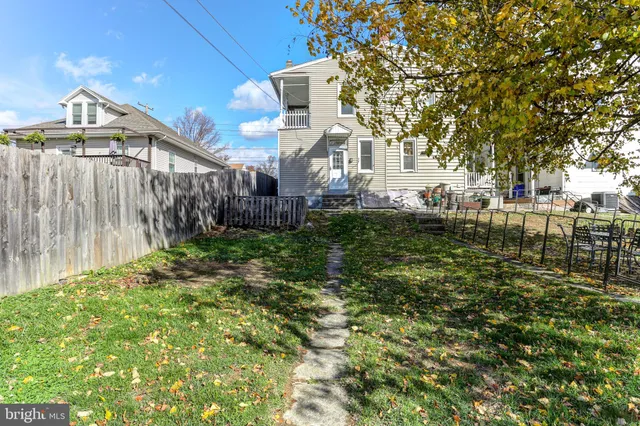 $1,695 | 128 South 18th Street, Camp Hill, PA 17011