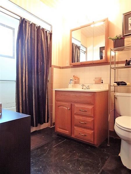 1016 2nd Street McKees Rocks, PA 15136 - Photo 15 of 18