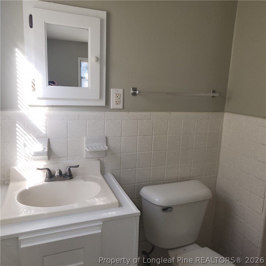1406 Raeford Road Fayetteville, NC 28305 - Photo 7 of 12