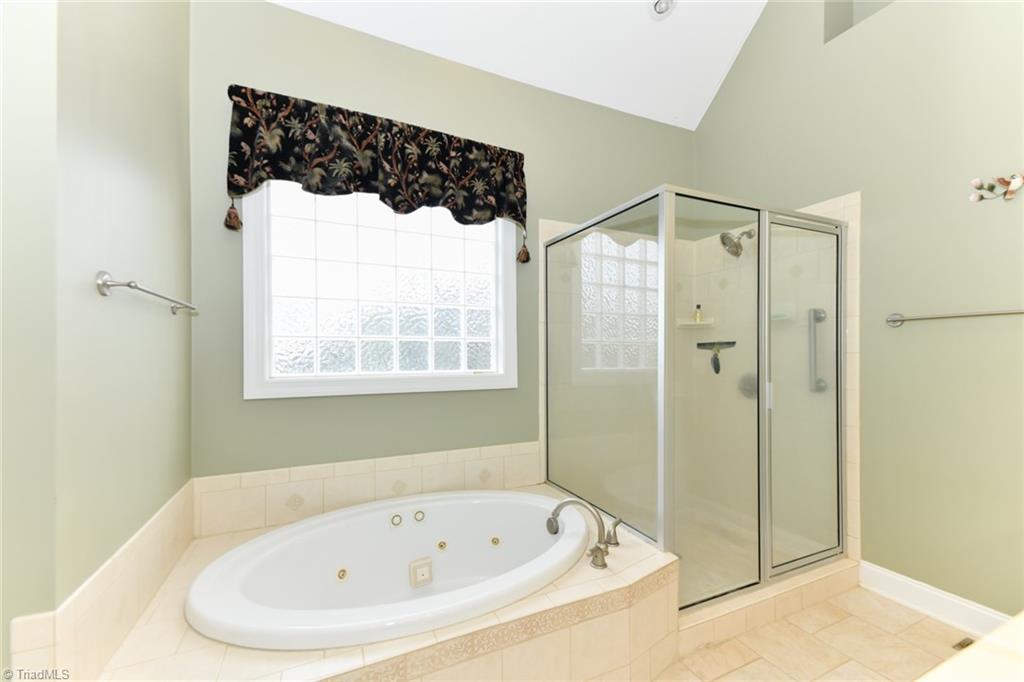 5829 Billet Road Oak Ridge, NC 27310 - Photo 16 of 33