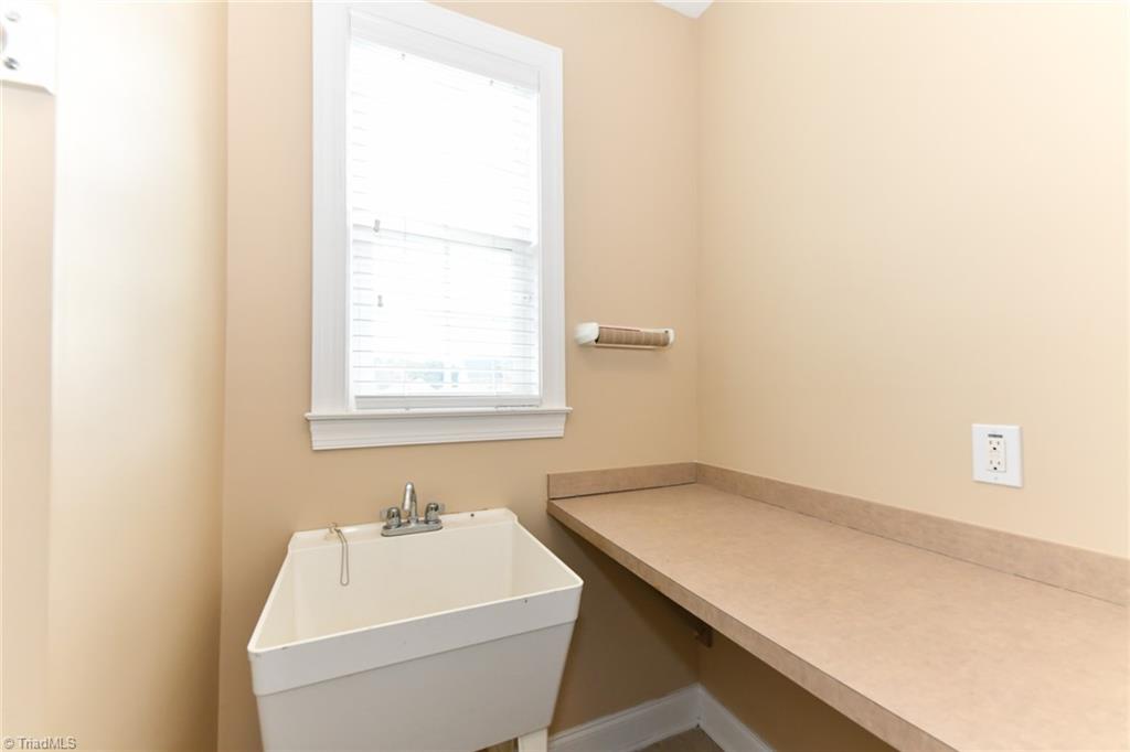 5829 Billet Road Oak Ridge, NC 27310 - Photo 27 of 33