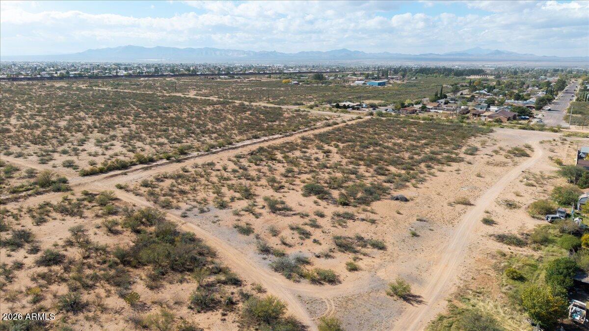 Xxxx 4th Street, Unit 12 Douglas, AZ 85607 - Photo 4 of 12 a view of a city with ocean view