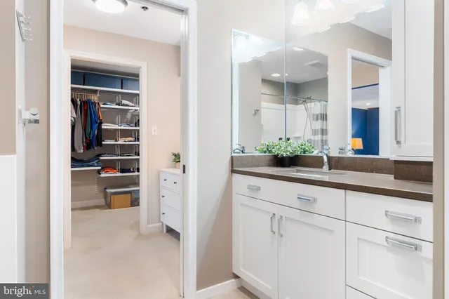 $330,000 | 2 Southerly Court, Unit 302, Towson, MD 21286