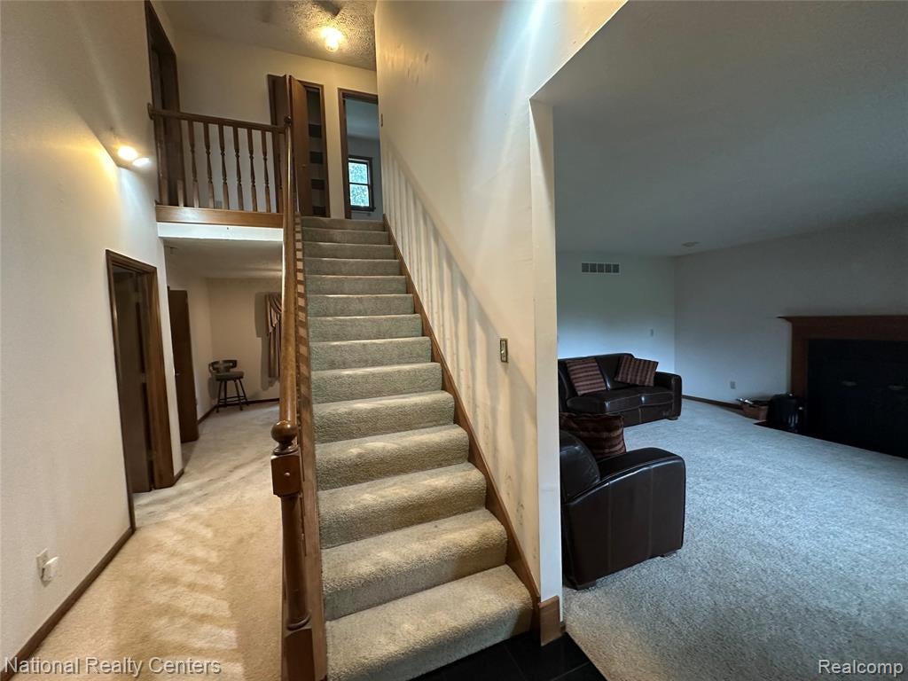 968 Tyrrell Road Bancroft, MI 48414 - Photo 4 of 34 Gallery Image 4