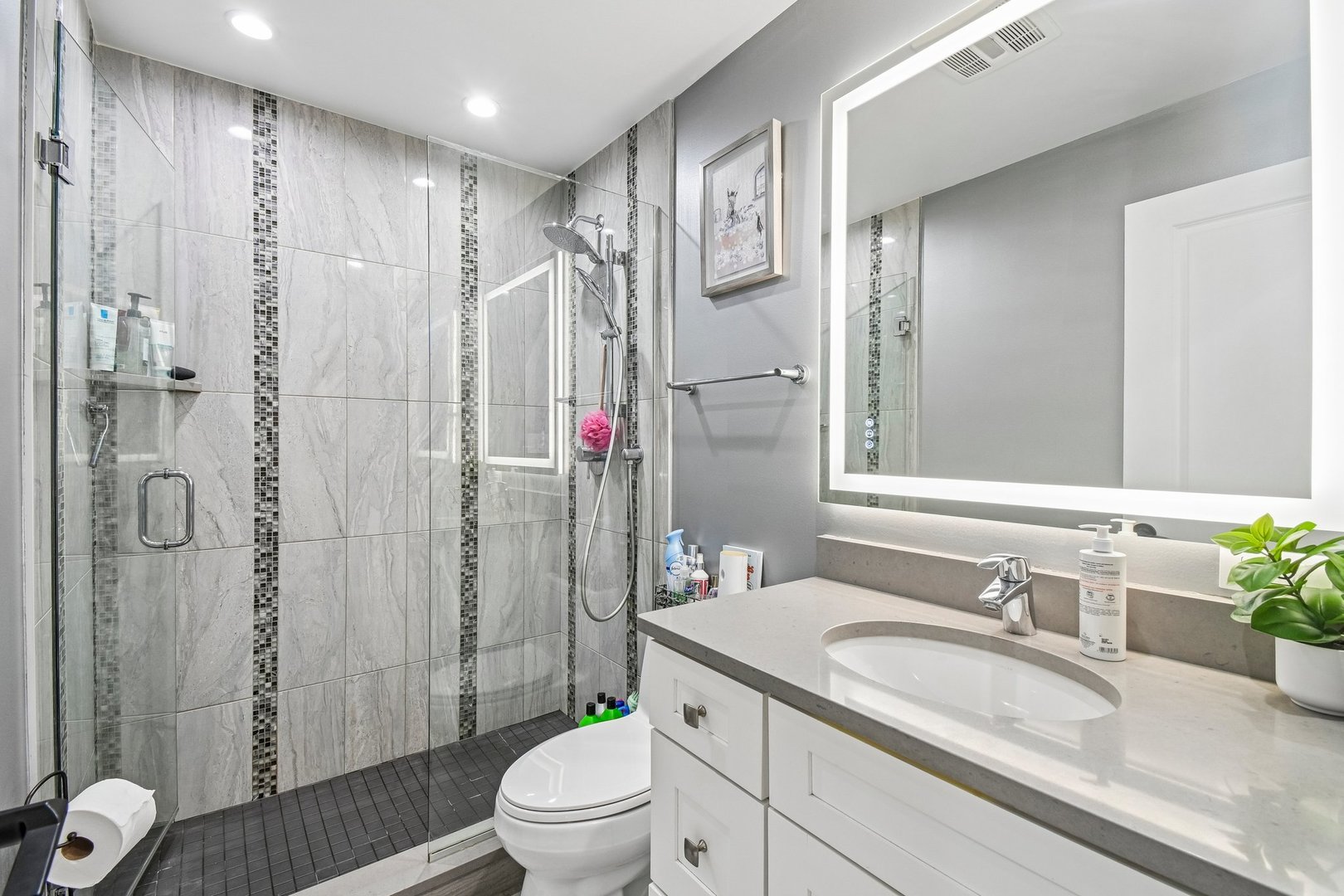 8630 Waukegan Road, Unit 414 Morton Grove, IL 60053 - Photo 14 of 15
