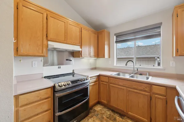 $538,500 | 704 Bay Street, Suisun City, CA 94585