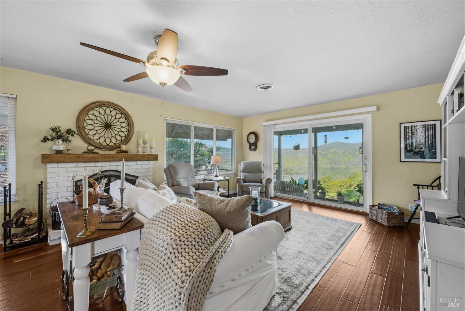 1380 Steele Canyon Road Napa, CA 94558 - Photo 4 of 45