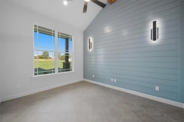 $899,900 | 112 La Paloma Way, Decatur, TX 76234