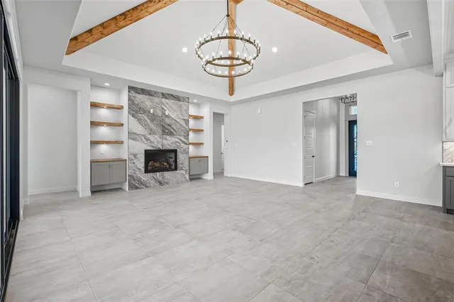 $899,900 | 112 La Paloma Way, Decatur, TX 76234