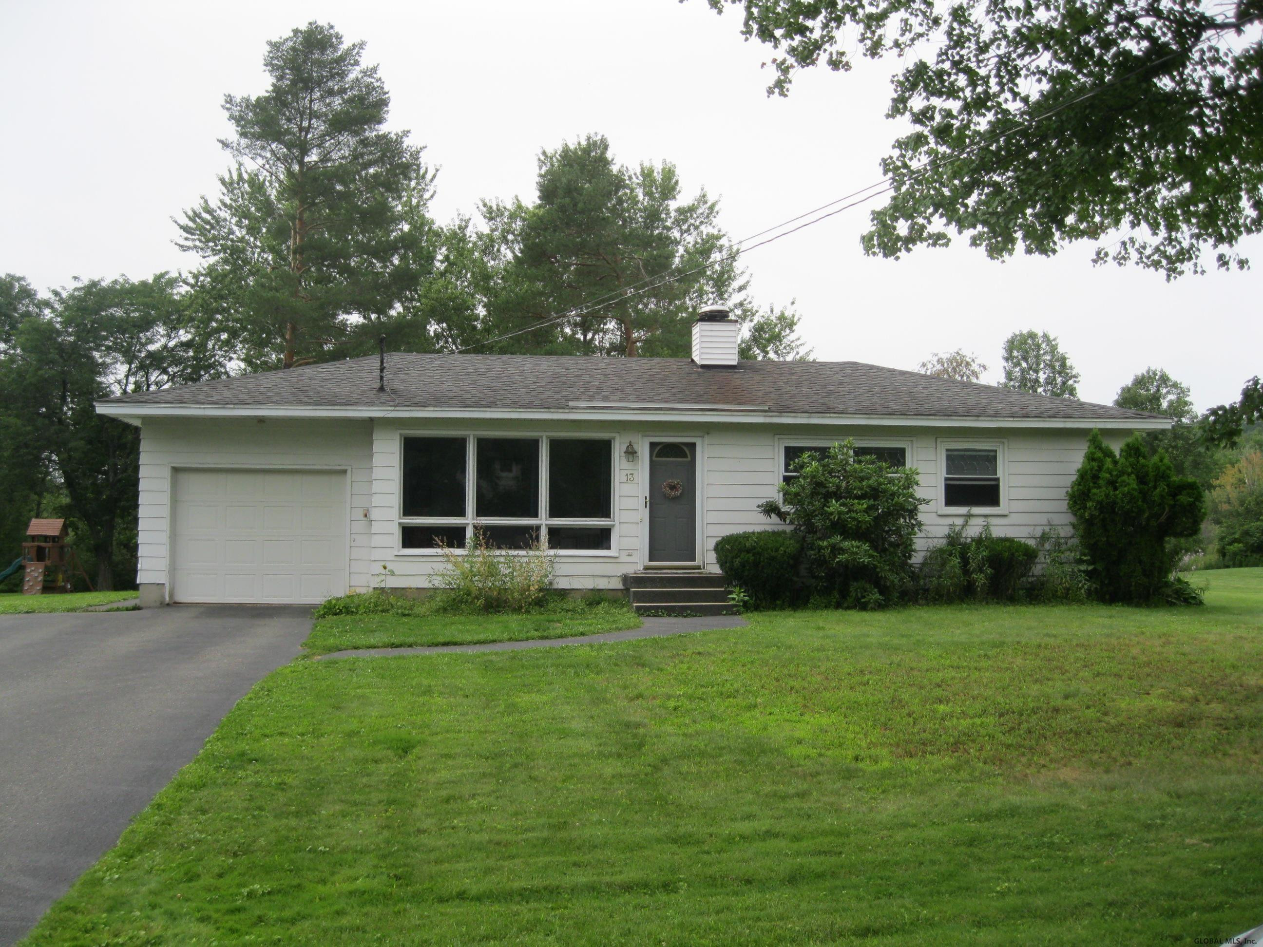 13 Walter Road Brunswick, NY 12180 - Photo 2 of 39 Photo 2