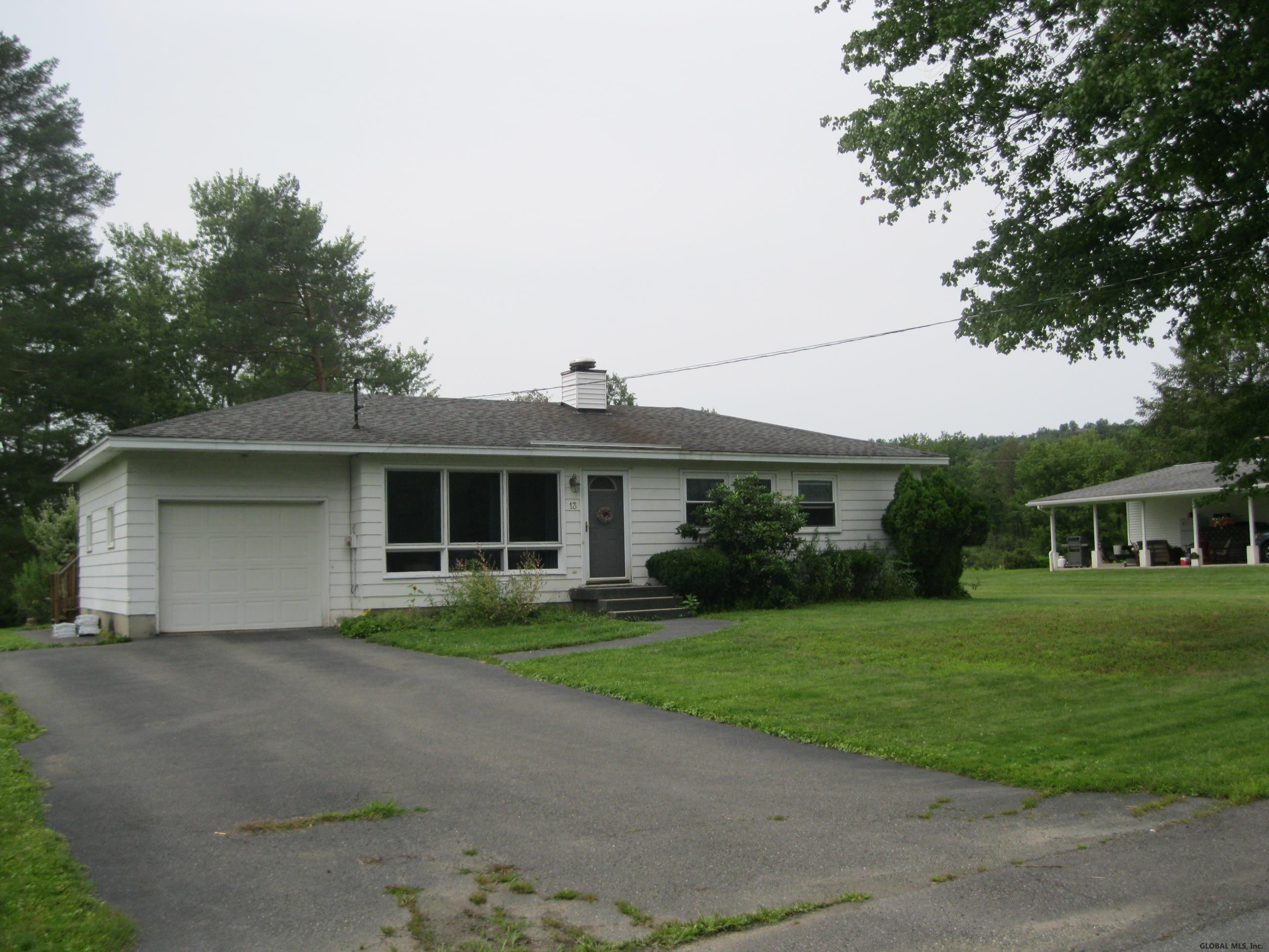 13 Walter Road Brunswick, NY 12180 - Photo 3 of 39 Photo 3