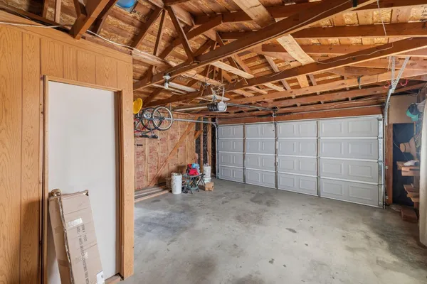 $405,000 | 1345 Robinson Avenue, Clovis, CA 93727