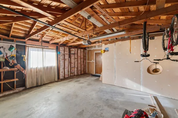 $405,000 | 1345 Robinson Avenue, Clovis, CA 93727